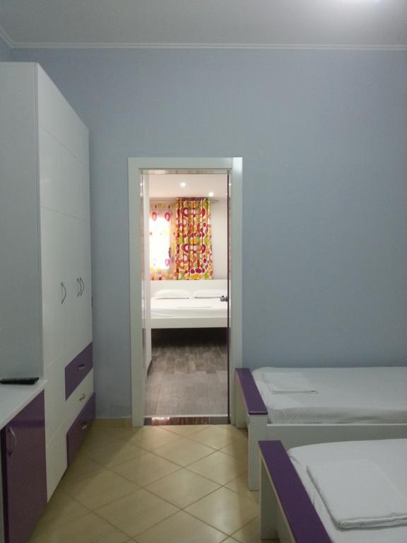 Tirana Hotel Ksamil Pokoj fotografie